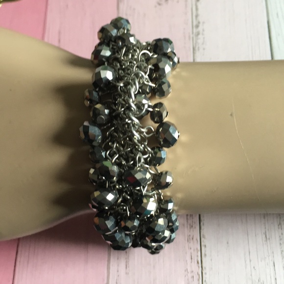 Cluster Bead Bracelet - Picture 2 of 2